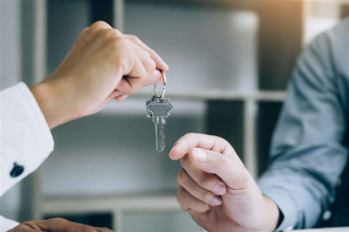 What to do if one tenant leaves your property